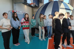 586018754_122264789426019327_1070988887945768262_n