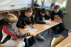 Messenger_creation_A5440200-9896-4EC1-A408-7E50BA2510AE