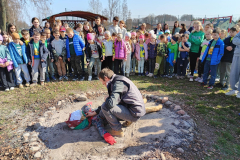 657243140_122280947954019327_6199601065939411308_n