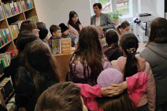 Messenger_creation_56C5DCCE-BB4D-4D81-A94D-3258AA24EE3C