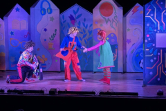 653703095_122280279350019327_6302251276152795237_n